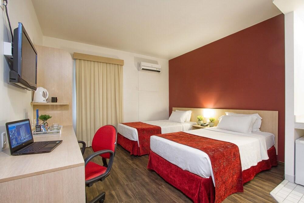 Comfort Hotel Joinville Exterior foto